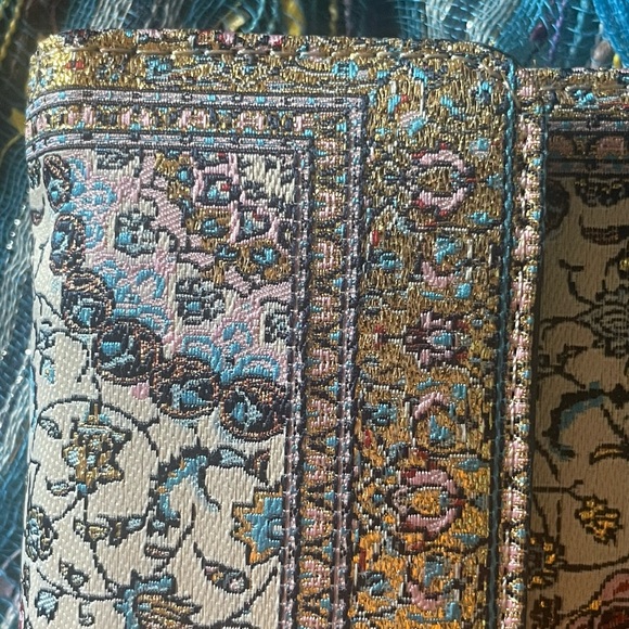 Sparkly purple and cream wallet. Measures approximately 6 x 4”. New without tags - Picture 8 of 12